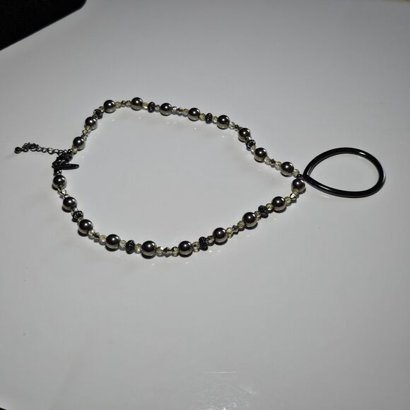 New York Silver Tone Beaded Necklace Teardrop Shaped Pendant 17-19" - Picture 13 of 14